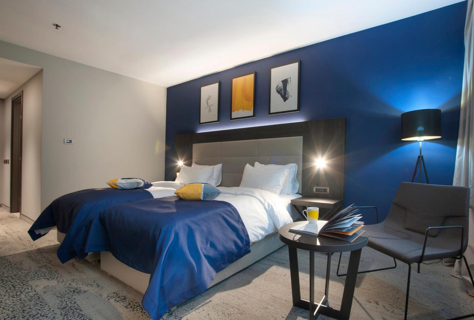 Voco - Podgorica By Ihg Hotel Exterior photo